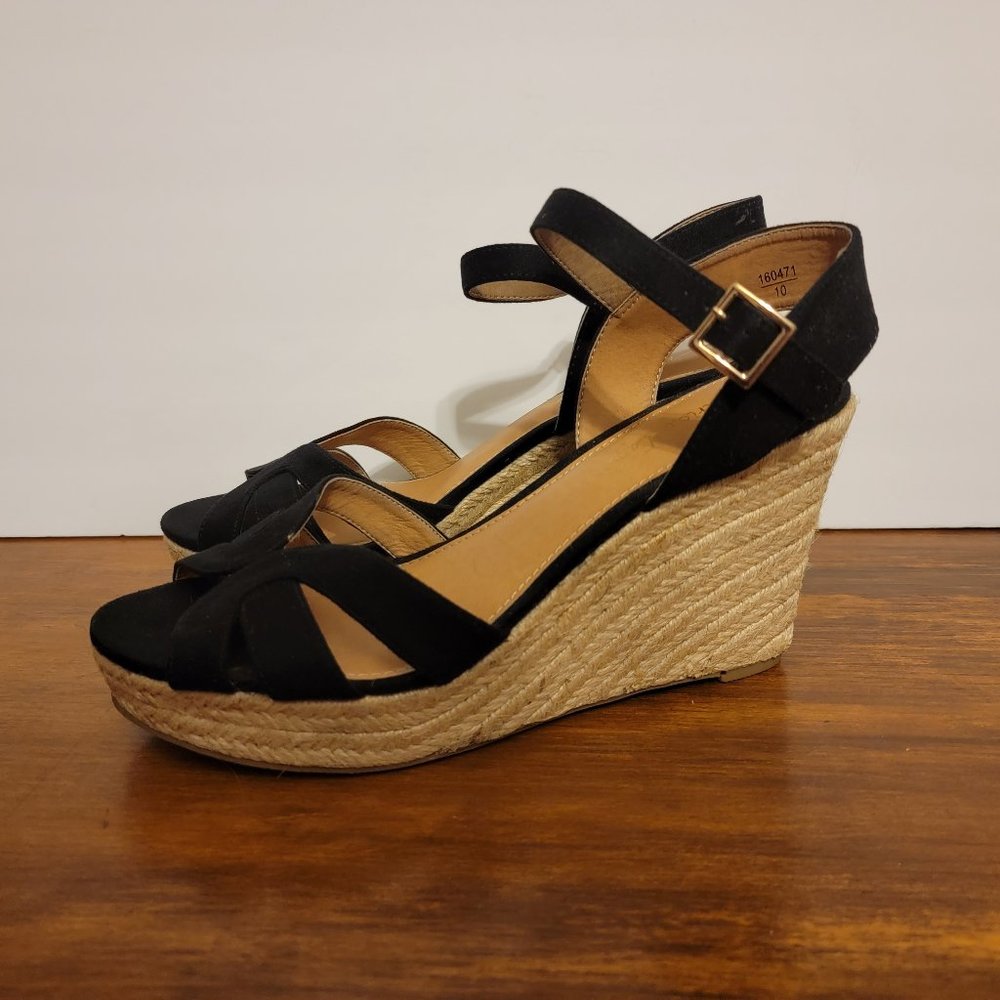 American Eagle Size 10 Women's Black Velvet Ankle Strap Espadrilles Wedges